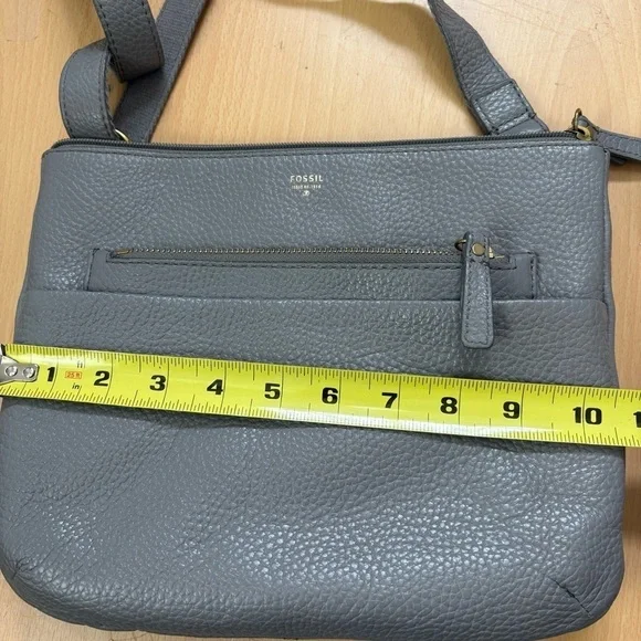 fossil Womens crossbody pebble leather bag - Picture 13 of 14